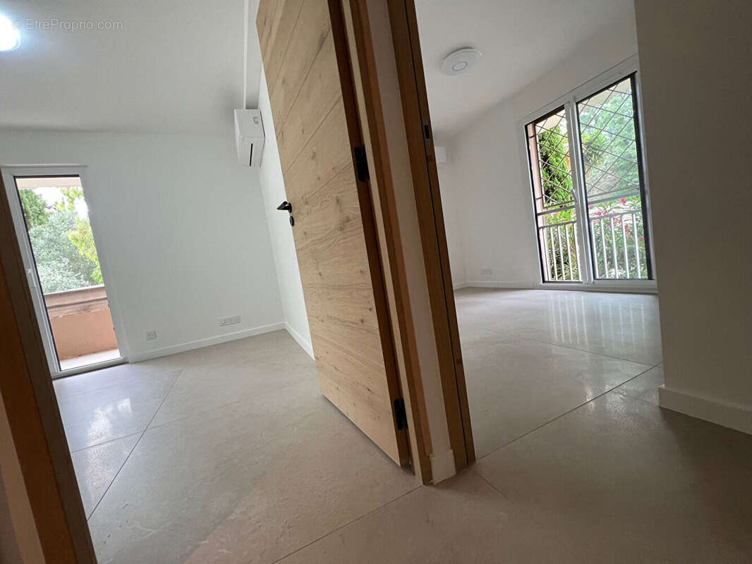 Appartement à HYERES