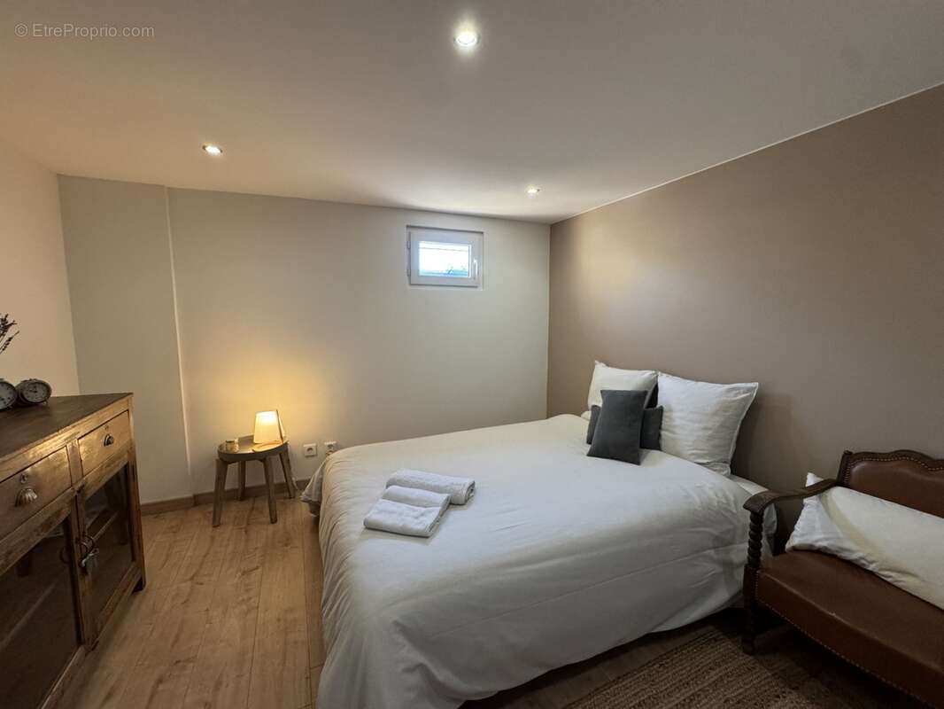 Appartement en duplex avec grande terrasse à vendre 5 pièces MEYZIEU (69) - photo 12