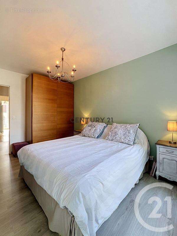 Appartement à MAISONS-ALFORT