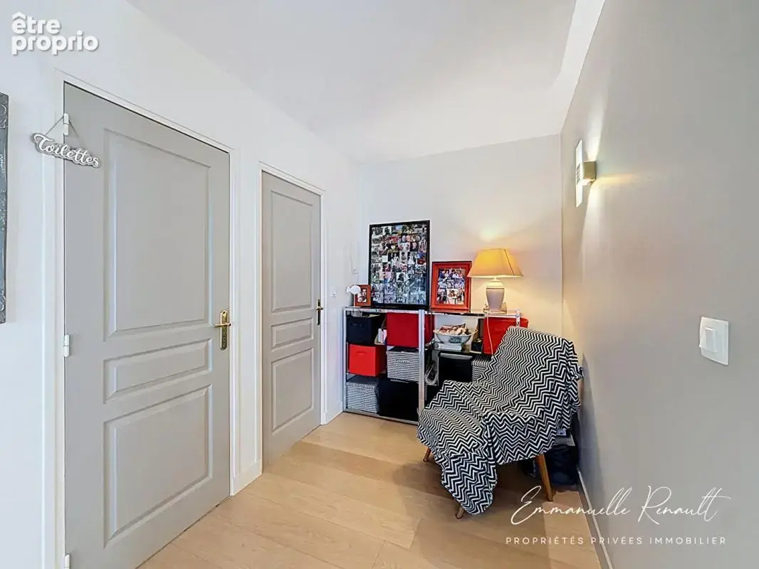 Vannes Maison familiale de 137 m², 4 chambres, jardin clos et vie de plain-pied - photo 9
