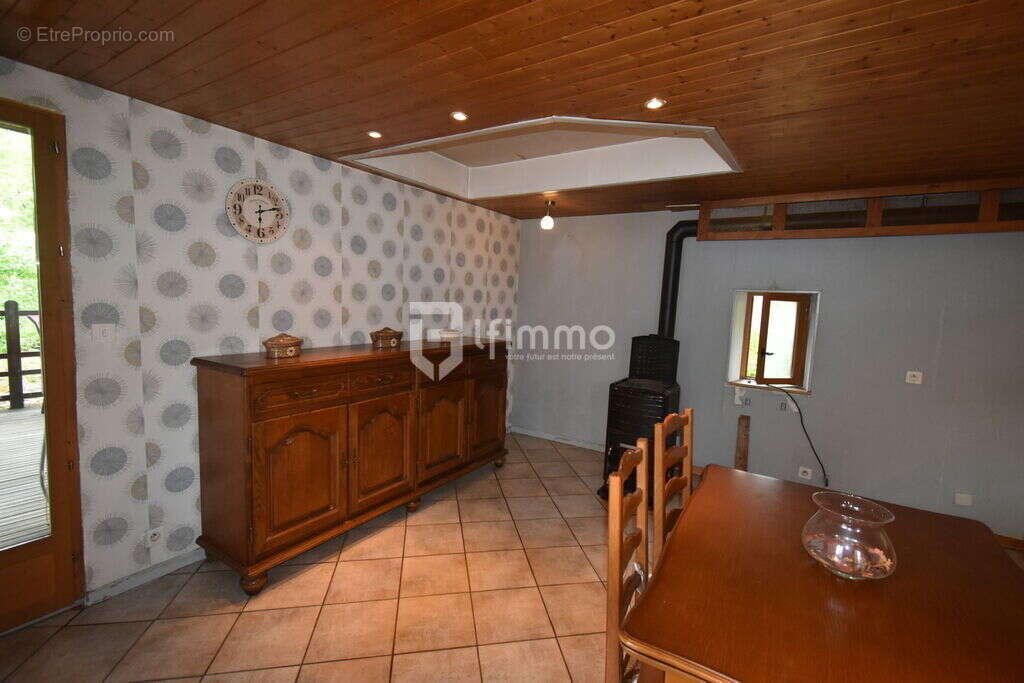 Maison à MORIVILLE