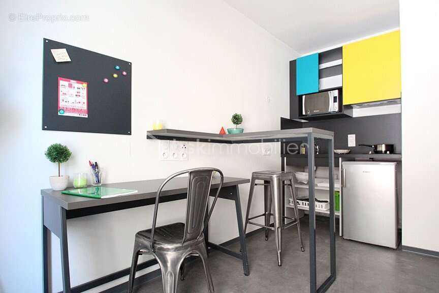Appartement à MARSEILLE-3E