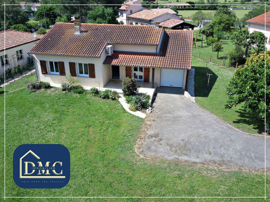 Maison à LAGARDELLE-SUR-LEZE