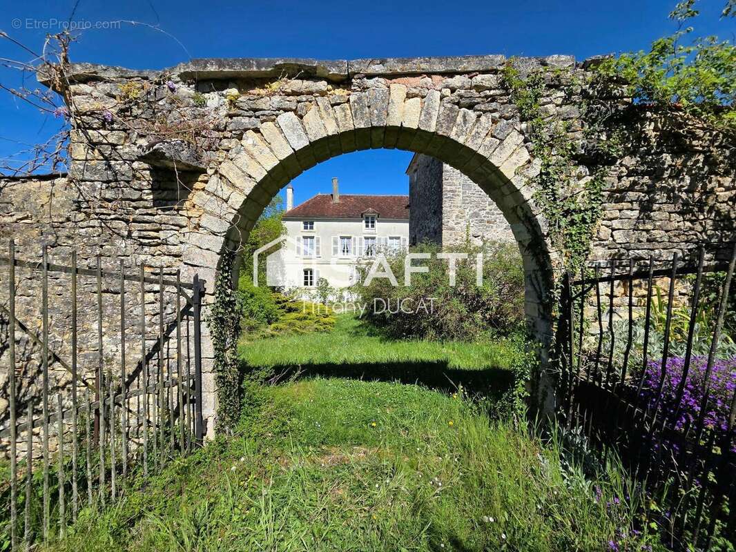 Photo 6 - Maison à CHESLEY