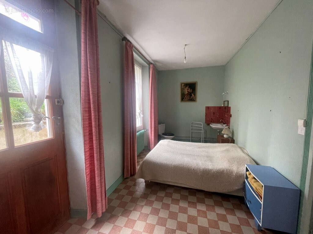 Maison à AUTHON-DU-PERCHE
