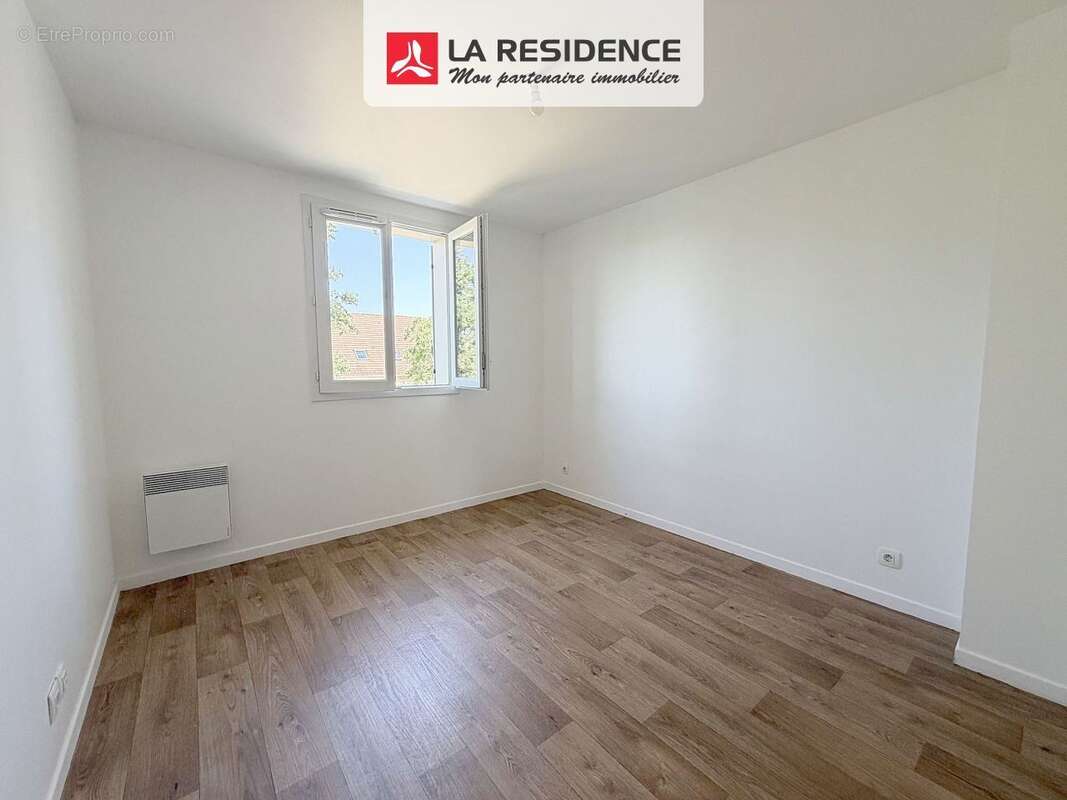 Maison 90 m² à Freneuse  - photo 5