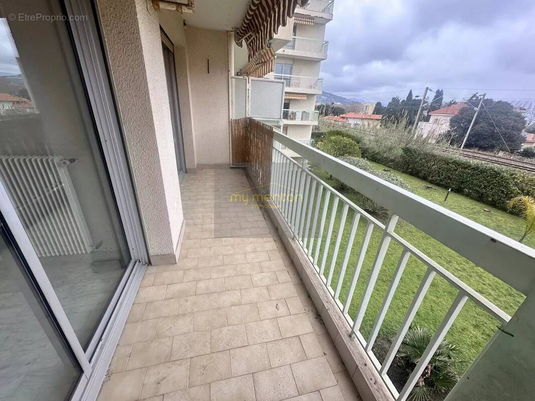 Appartement à MENTON