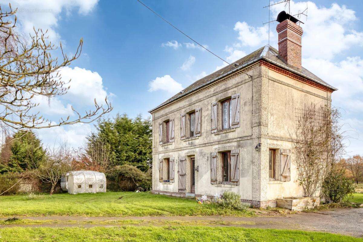 Maison à SAINT-GATIEN-DES-BOIS
