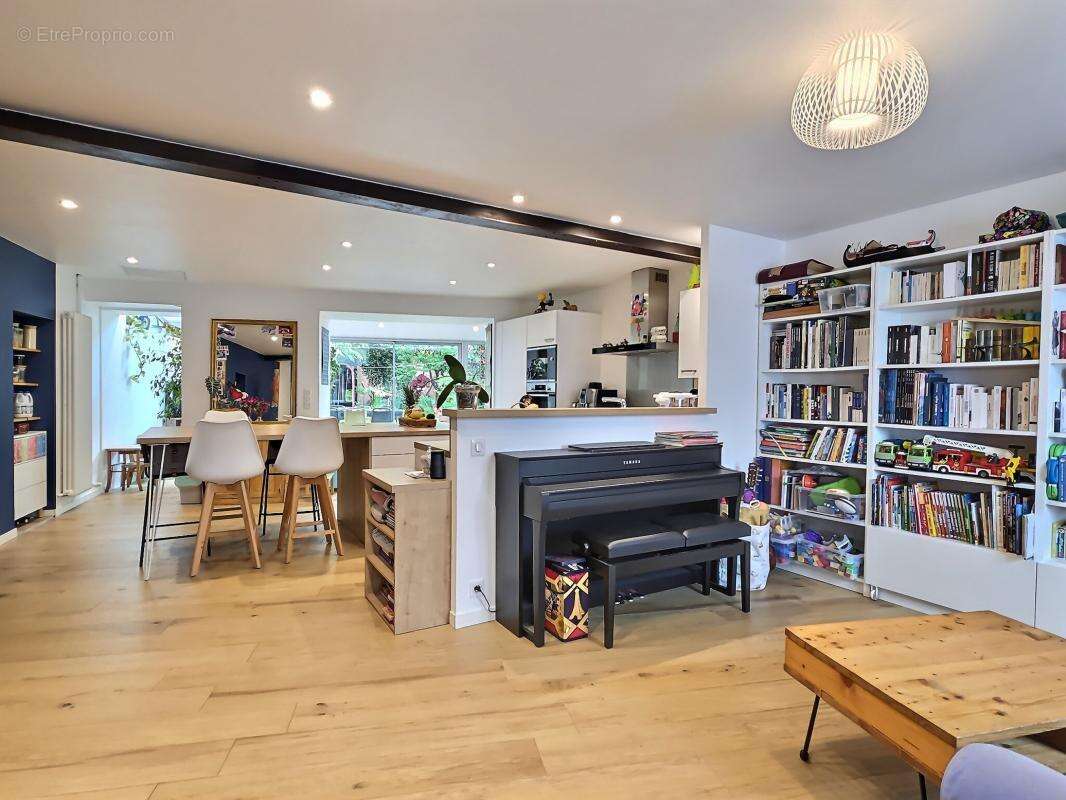 Maison à L&#039;HOUMEAU