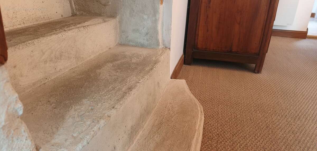 Maison à TREJOULS