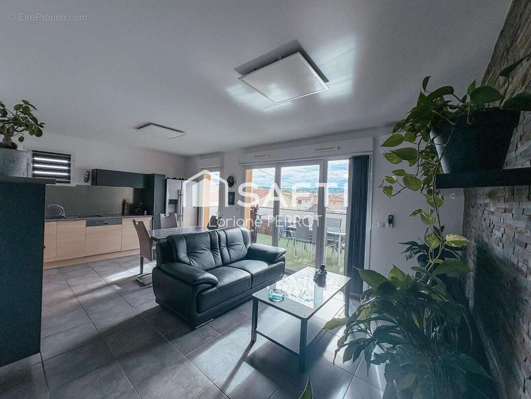 Photo 4 - Appartement à CHATEAUNEUF-LES-MARTIGUES