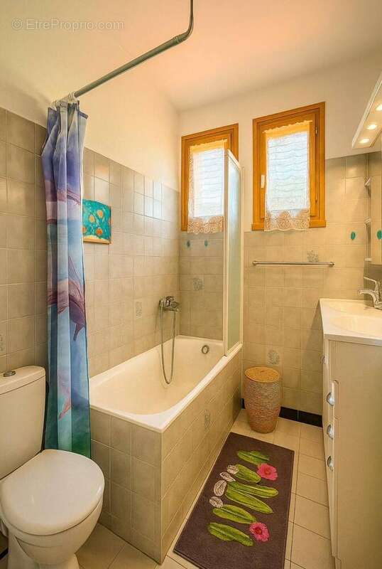 Appartement à LES MARCHES