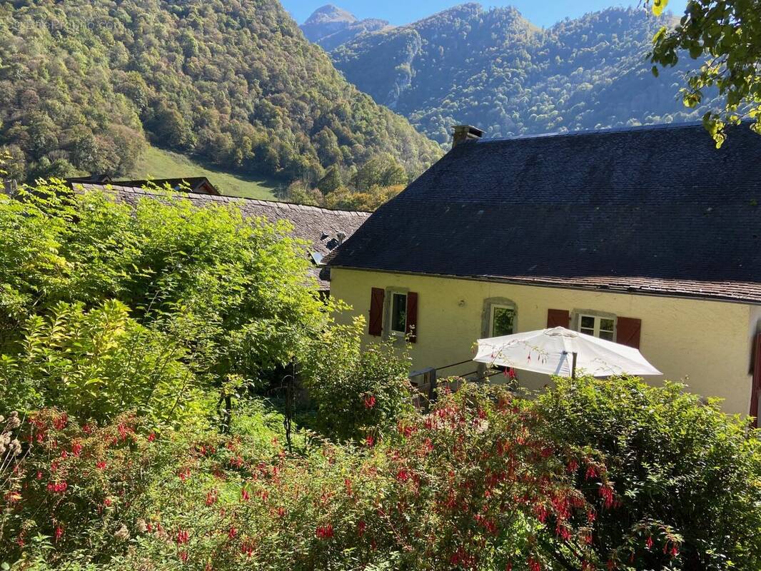 Maison à BEDOUS