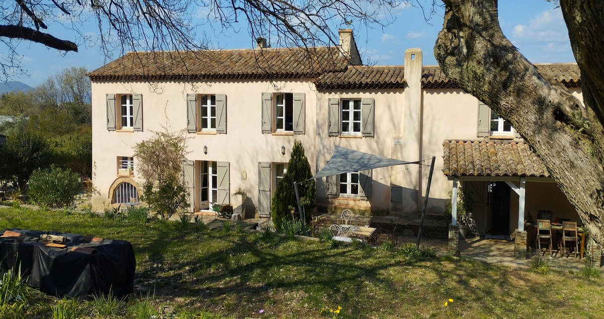 Maison à HYERES