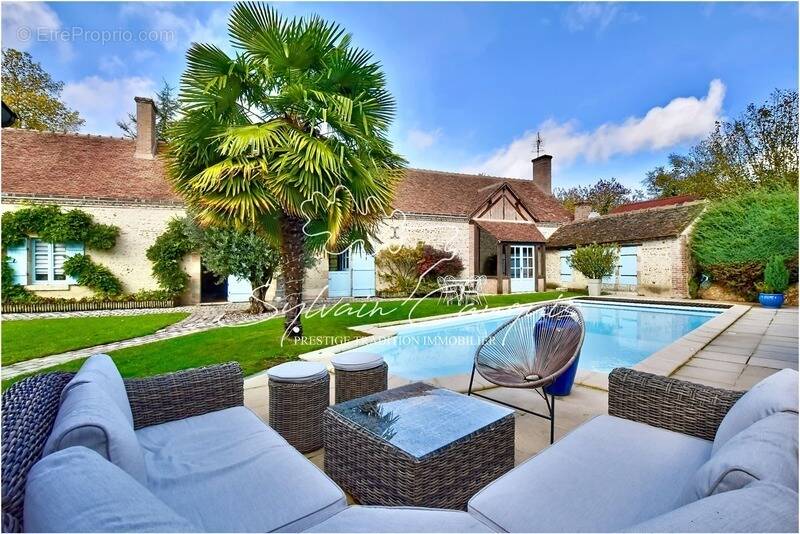 Maison à SULLY-SUR-LOIRE