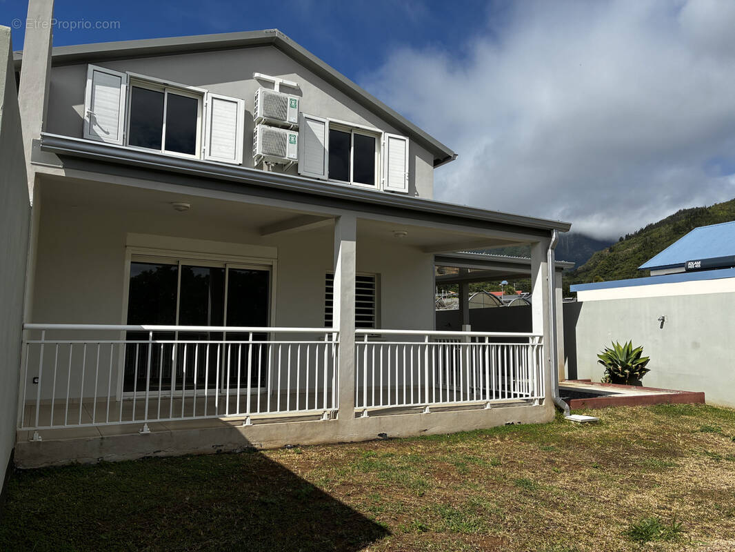 Maison à SAINT-DENIS