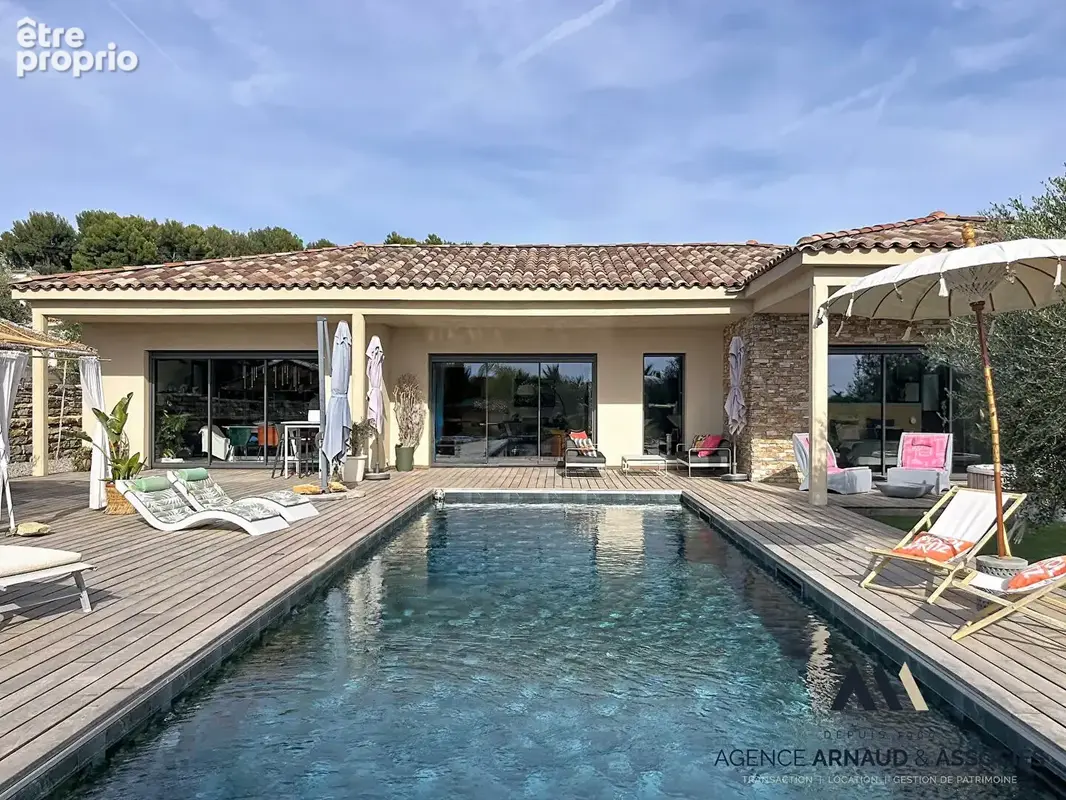 Maison d'Exception à La Cadière d'Azur - Élégance et Confort Moderne - photo 15