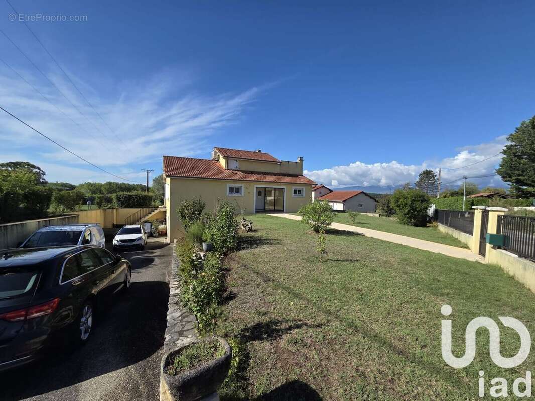 Photo 2 - Maison à CHEYSSIEU