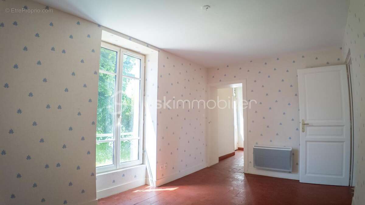 Maison à ARGENVIERES