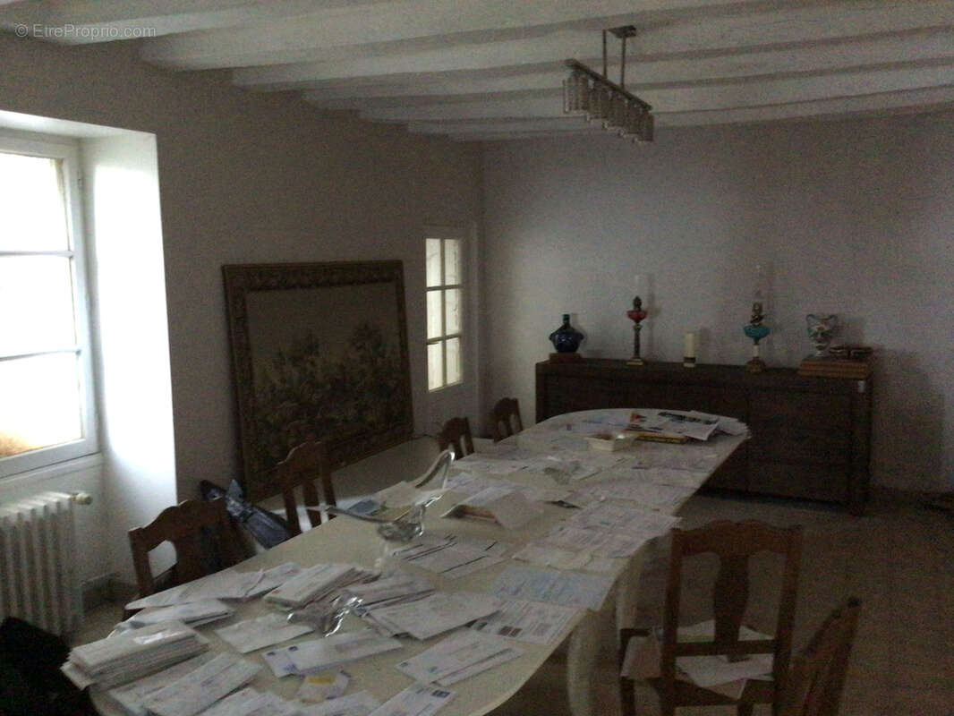 Veigné : immeuble à revenus avec trois logements à acheter - photo 5