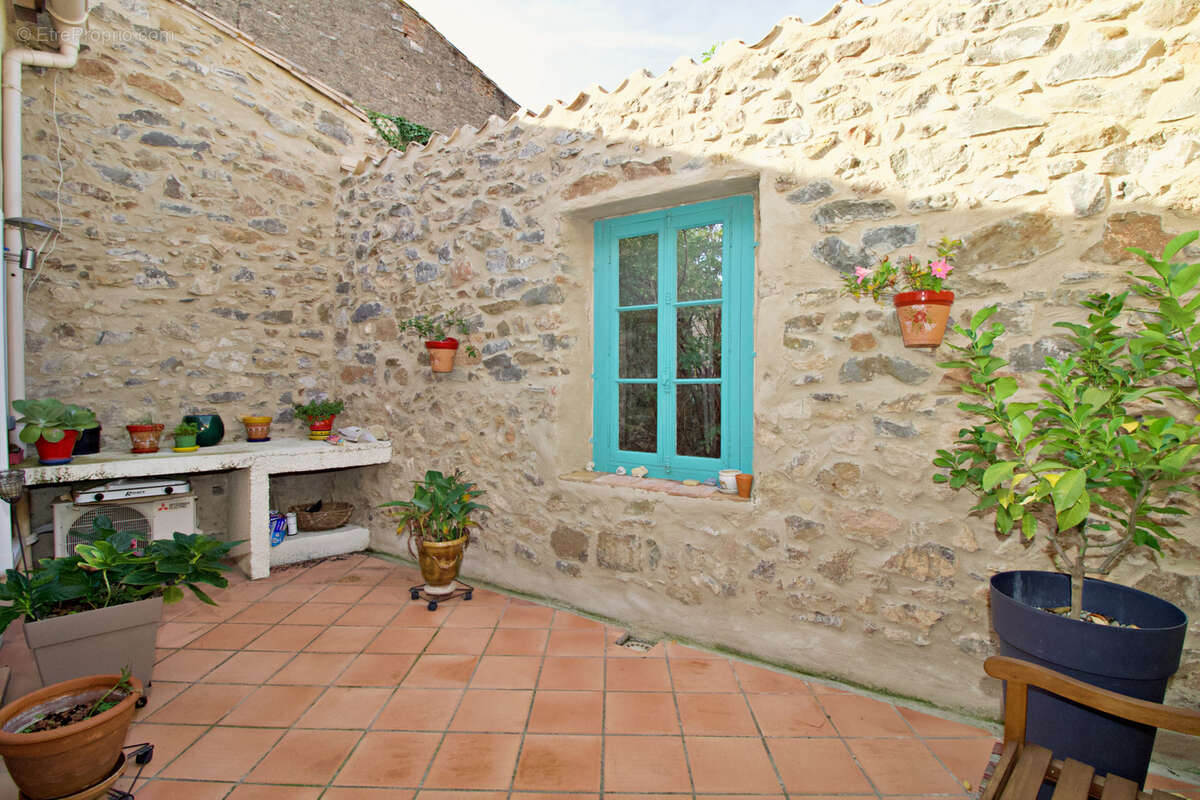 Maison à TOUROUZELLE