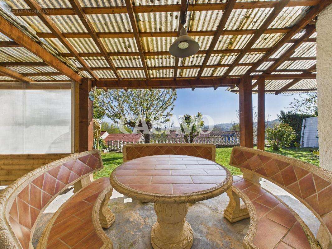 Maison à VILLEFONTAINE