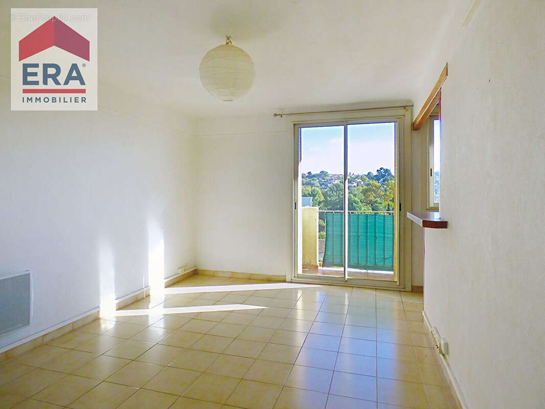 Appartement à MARSEILLE-14E