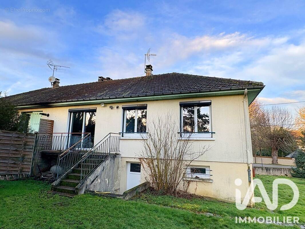 Photo 1 - Maison à SAINT-FARGEAU