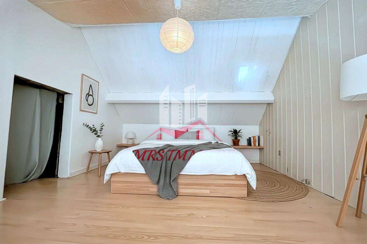 Appartement à VEMARS