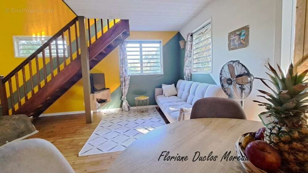 Maison à SAINTE-ROSE