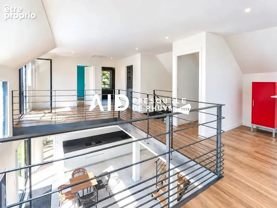 SARZEAU BOURG - Maison contemporaine récente - toutes les commodités à pied ! - photo 7