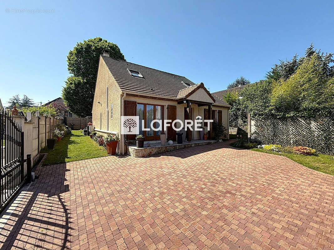 Maison à MONTFERMEIL