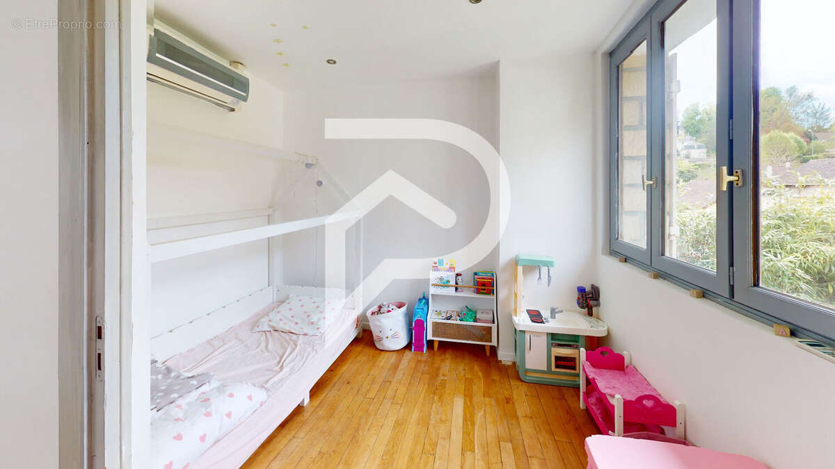 Maison à HARDRICOURT