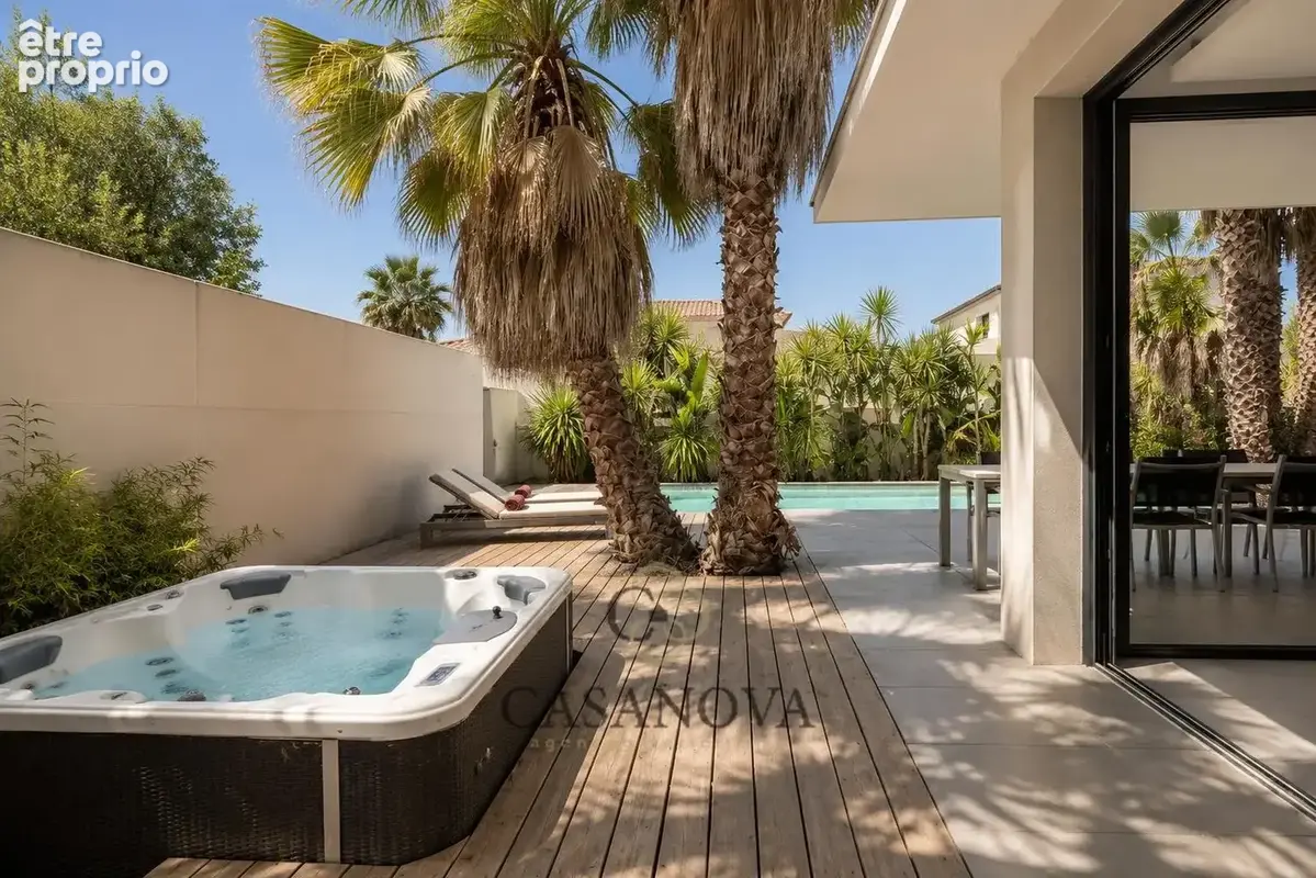 Maison contemporaine de 170 m² avec deux suites de plain-pied, piscine et jardin à Lattes-Boirargues - photo 6