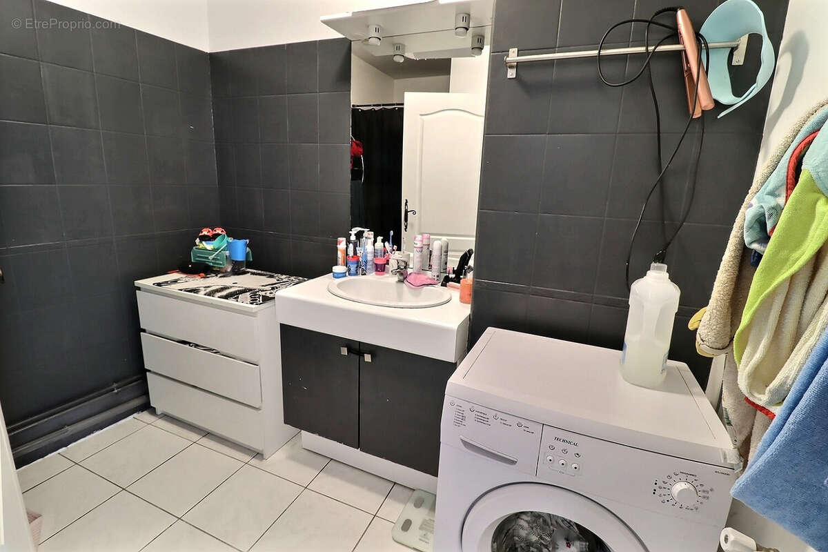 Appartement à CLERMONT-L&#039;HERAULT