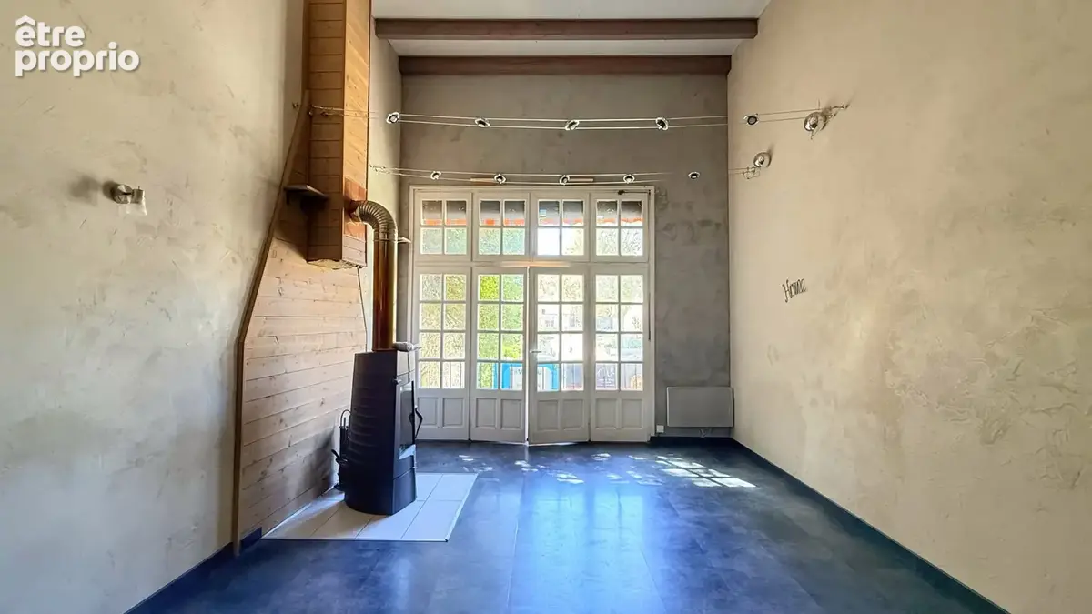 TULLINS, Maison de village 75 m2 + dépendance - photo 2
