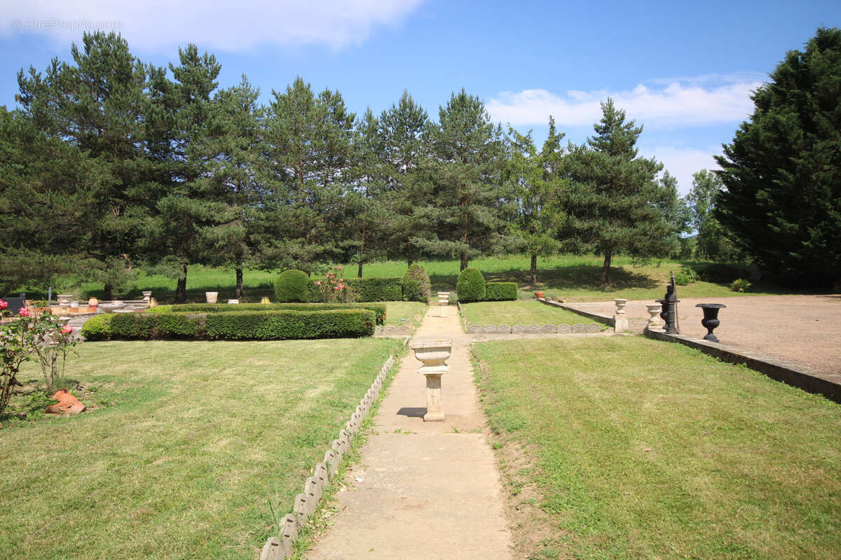 Maison à ROQUEFIXADE