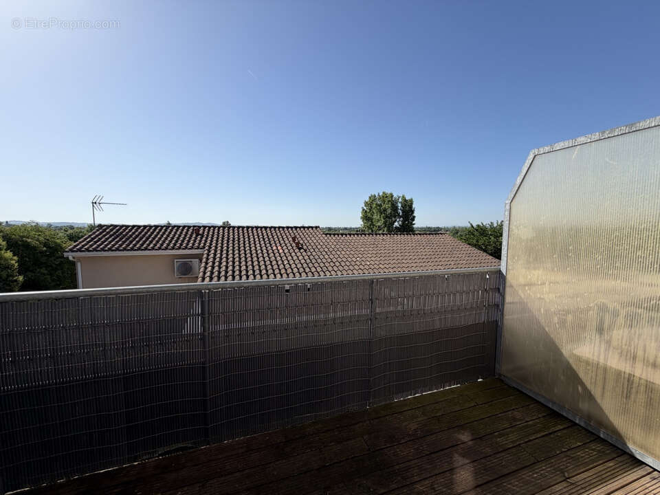 Appartement t2 de 44.5 m2 avec un garage - photo 10
