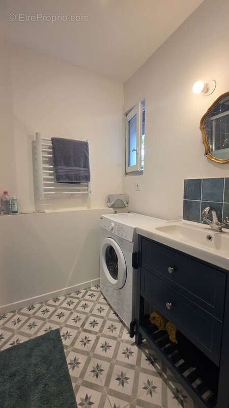 T2 entièrement rénové Une opportunité idéale pour habiter ou investir - photo 8
