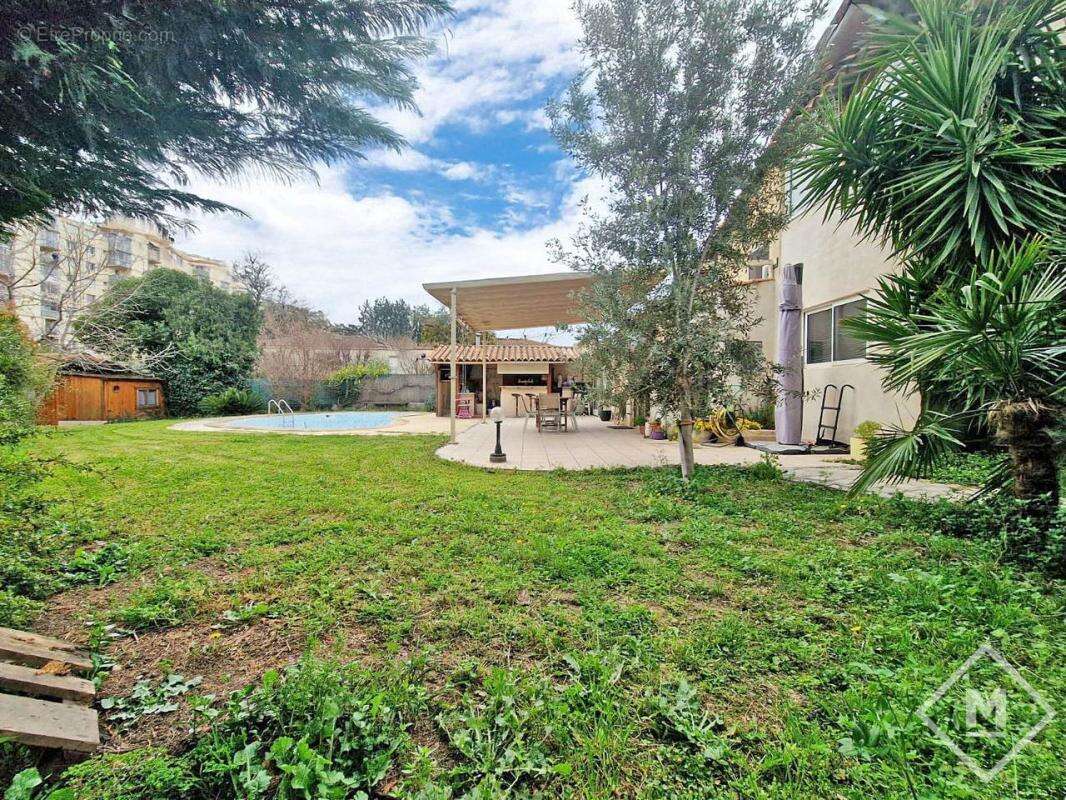 Maison à MARSEILLE-13E