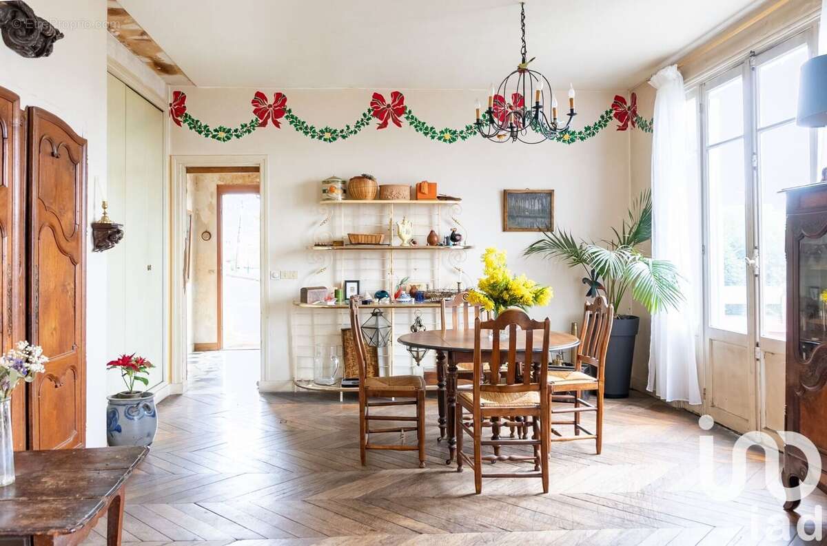 Photo 4 - Maison à LE PORT-MARLY