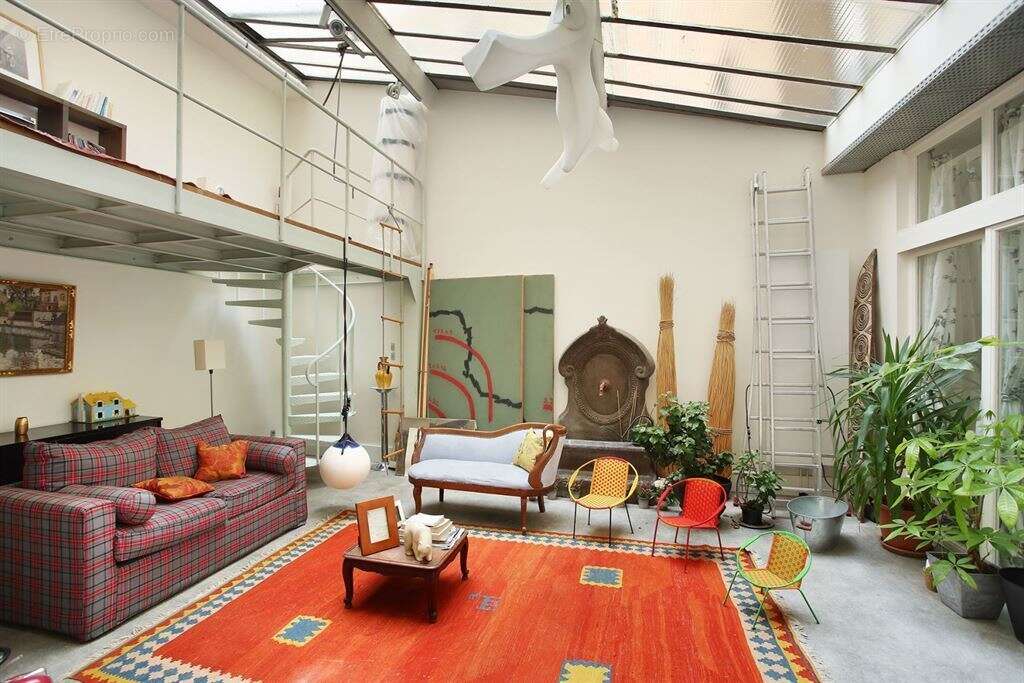 Appartement à PARIS-20E