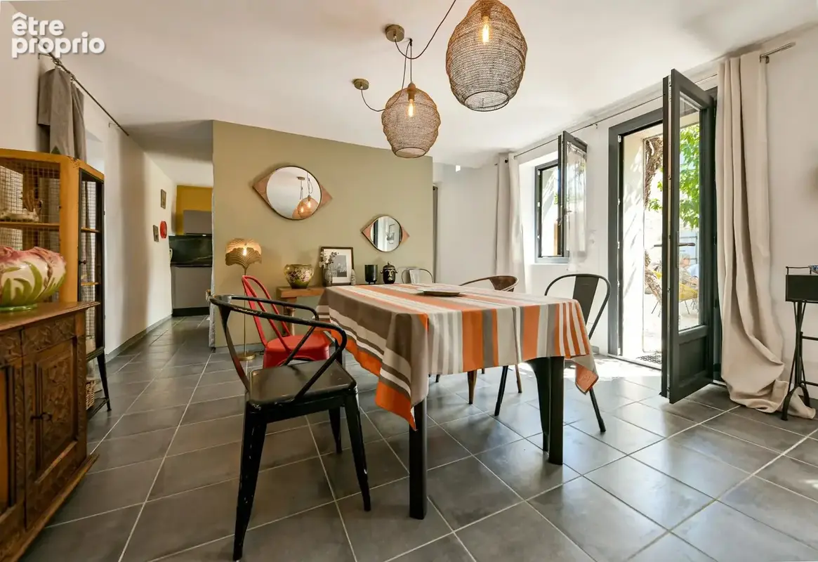 Authentique Mas de village restauré de 200 m² avec Mazet d’invités - photo 8