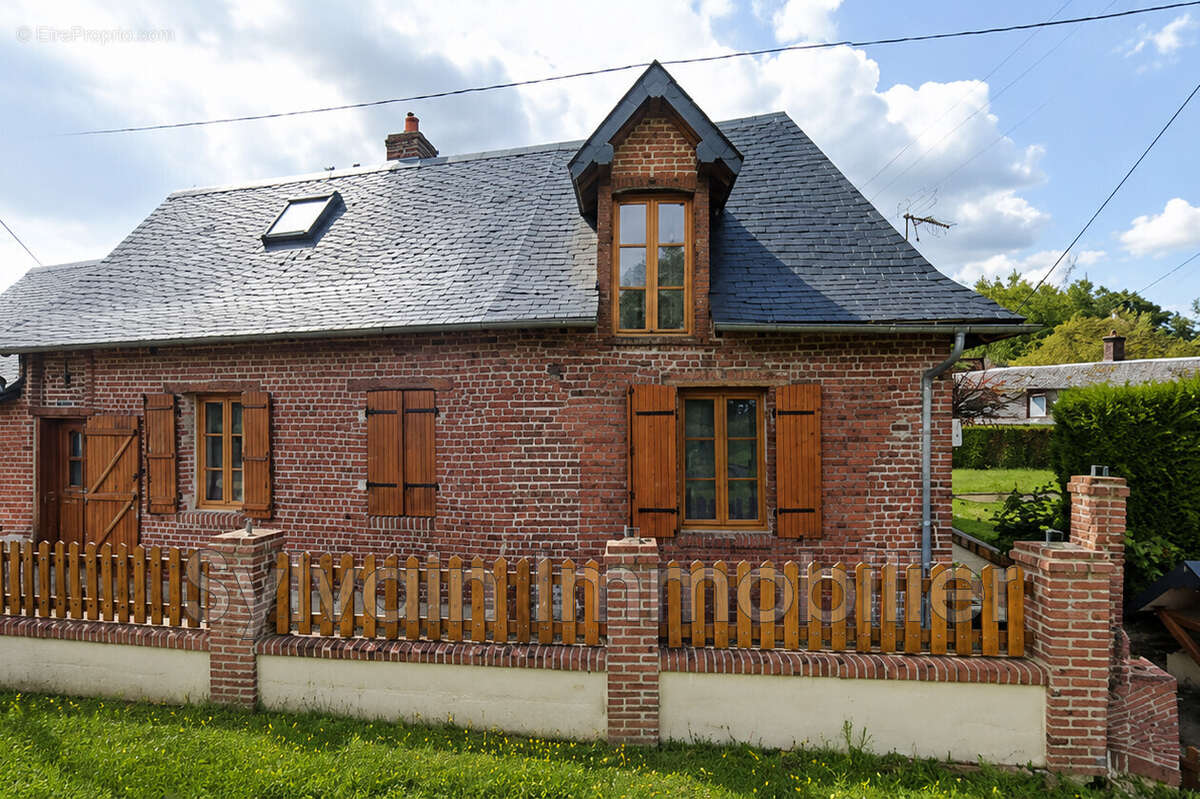 Maison à CONTEVILLE