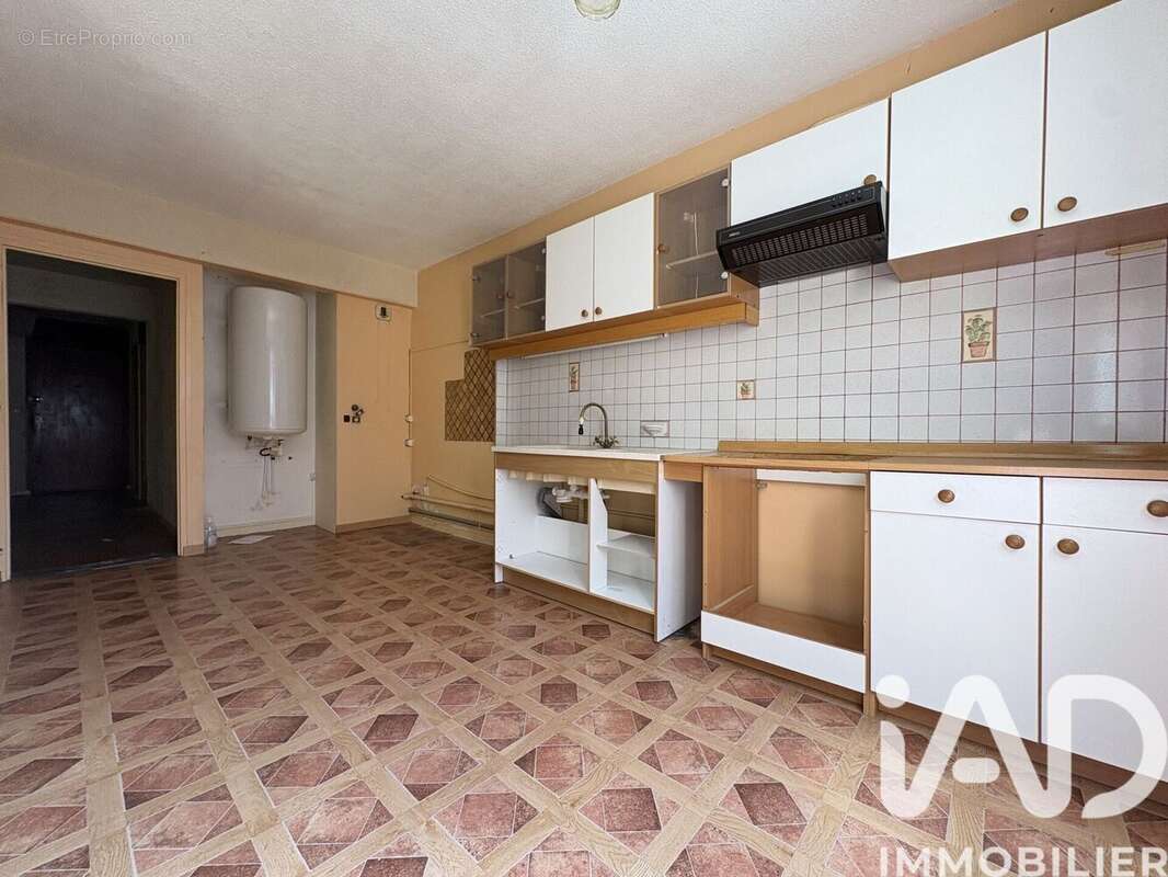 Appartement 99 m² à La Rochette  - photo 4