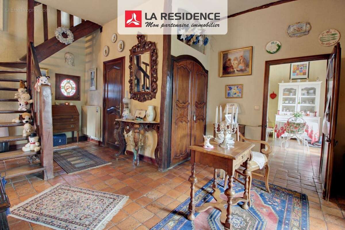 Maison à BONNIERES-SUR-SEINE