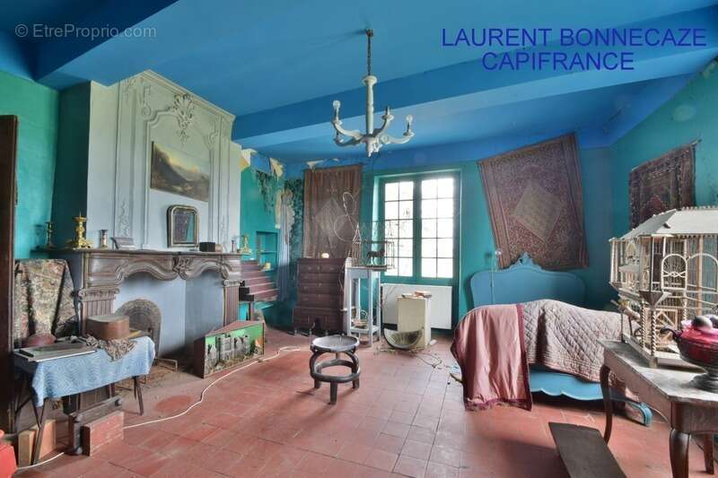 Maison ancienne à vendre de type T6 à LACHAPELLE (82) - photo 9