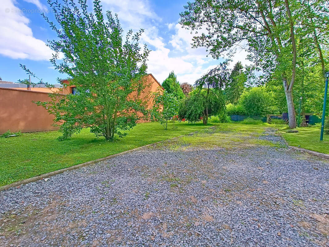 Maison à CAUVIGNY