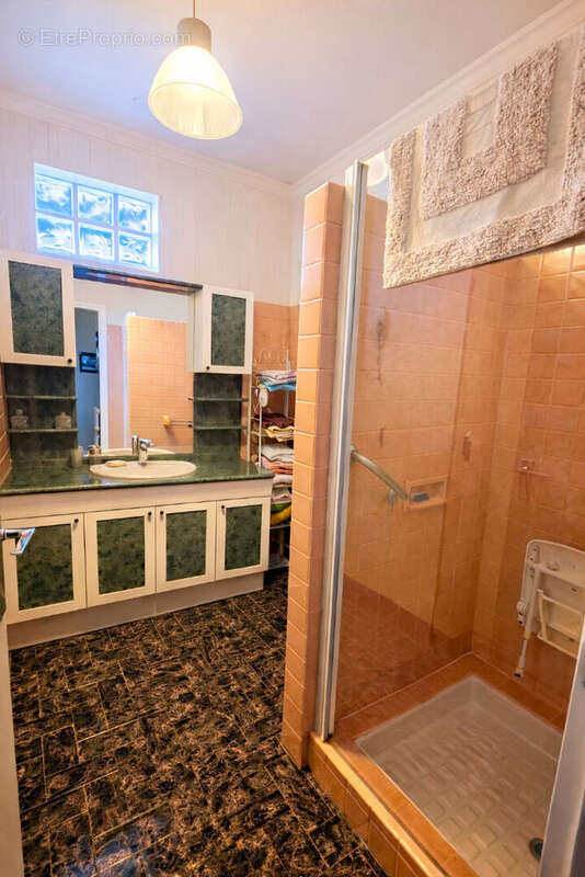 Maison à NEUILLY-PLAISANCE