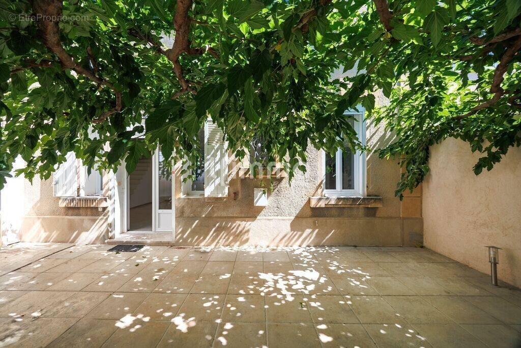 Maison à MARSEILLE-11E